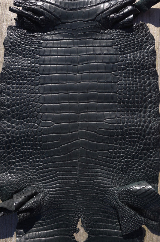 Alligator Leather (Farm Raised) - Dark Green (32cm / Grade 1/2 / Matte)