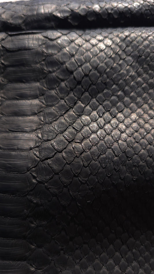 Python - Black (Matte)